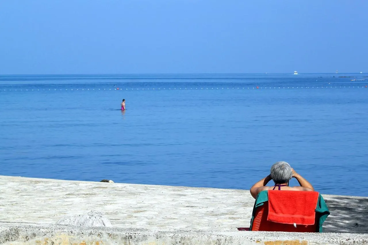 Apartments With A Parking Space Umag - 11488
